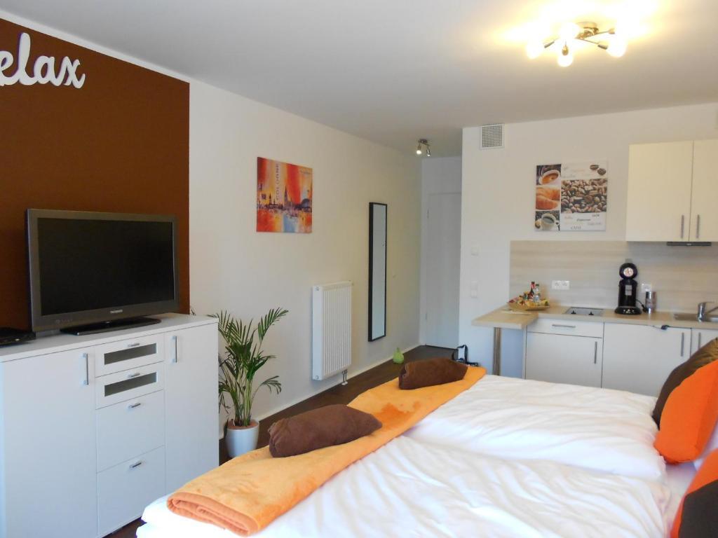 Mein Appartement Huerth Koeln Exterior foto
