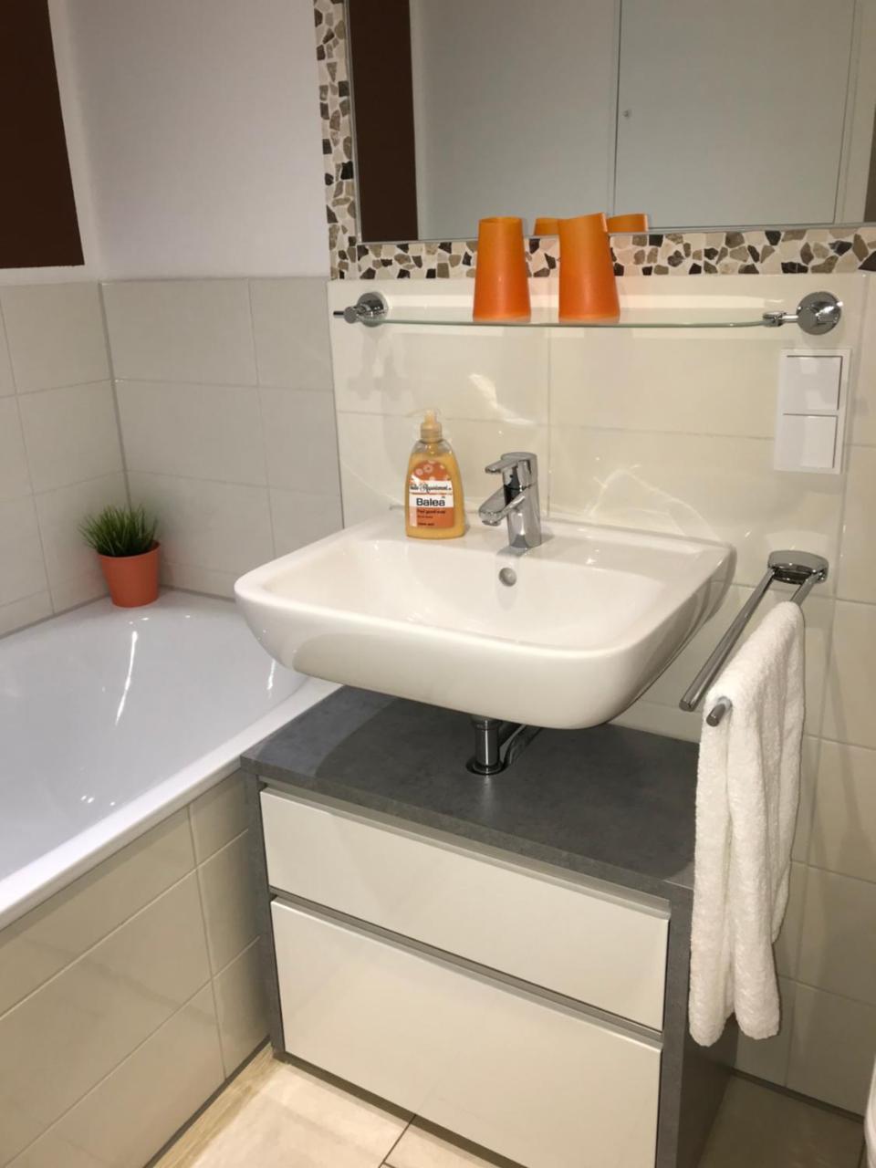 Mein Appartement Huerth Koeln Exterior foto