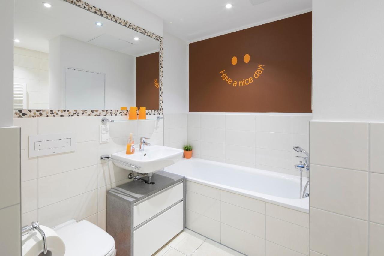 Mein Appartement Huerth Koeln Exterior foto